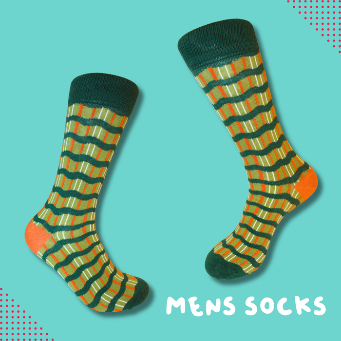 Dartin' Along Men's Socks